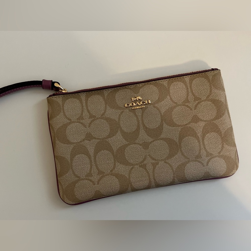 Coach wristlet